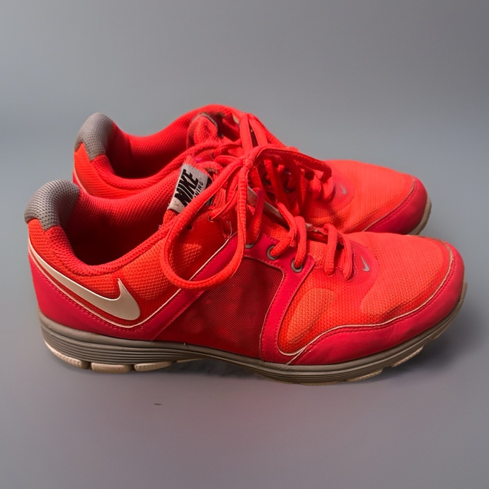 NIKE Training Free XT Motion Fit Running Women's Shoes 454116-600 Sz 7 Sneaker